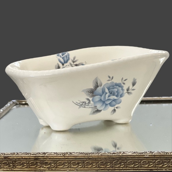 Athena Other - VINTAGE Athena ceramic claw foot tub soap dish|shabby chic